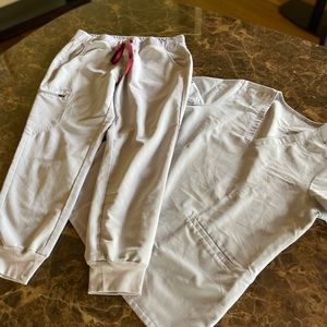 Figs scrubs set grey